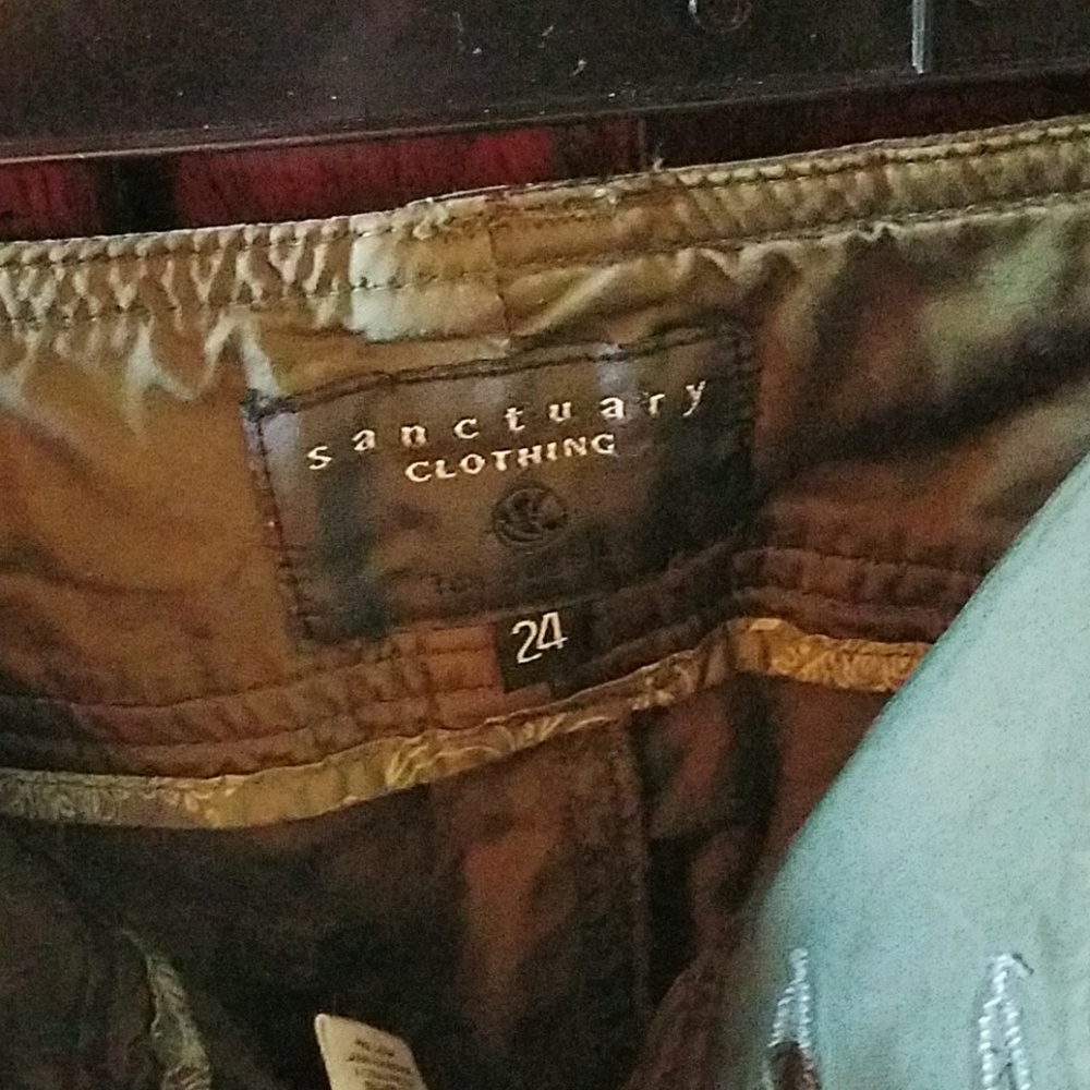Pants - Picture 3 of 3